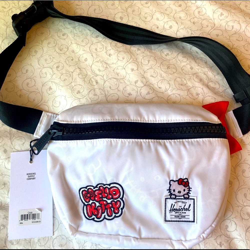Hello Kitty X Herschel Hip Pack NWT